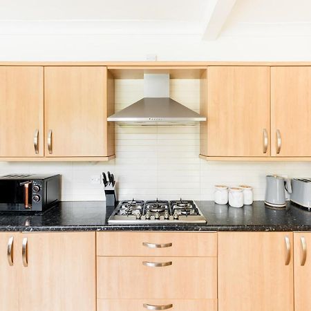Beautiful 6 Bedroom House For 17 Guests Next To Edgbaston Stadium Birmingham Exterior photo
