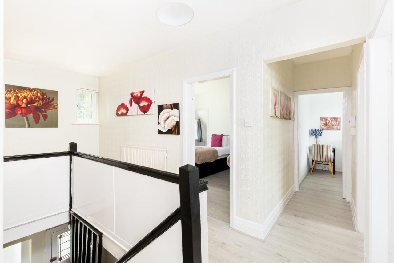 Beautiful 6 Bedroom House For 17 Guests Next To Edgbaston Stadium Birmingham Exterior photo