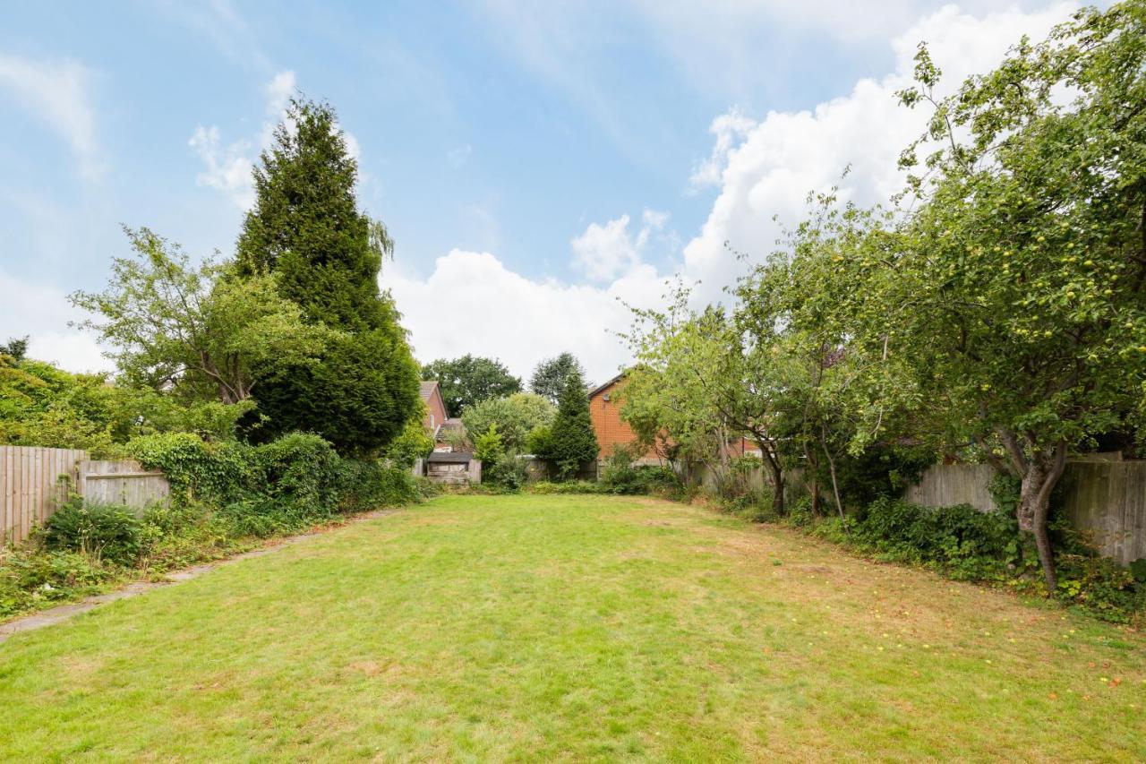 Beautiful 6 Bedroom House For 17 Guests Next To Edgbaston Stadium Birmingham Exterior photo