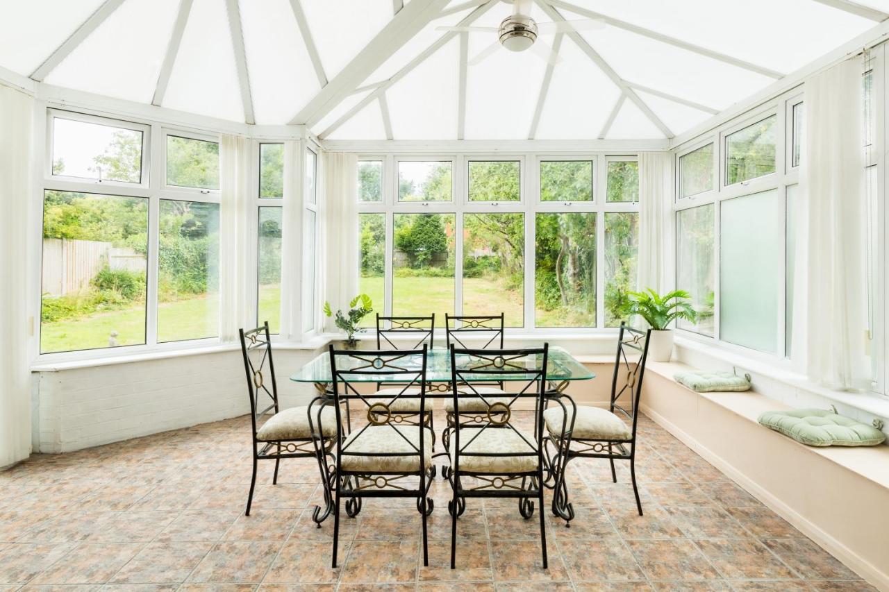 Beautiful 6 Bedroom House For 17 Guests Next To Edgbaston Stadium Birmingham Exterior photo